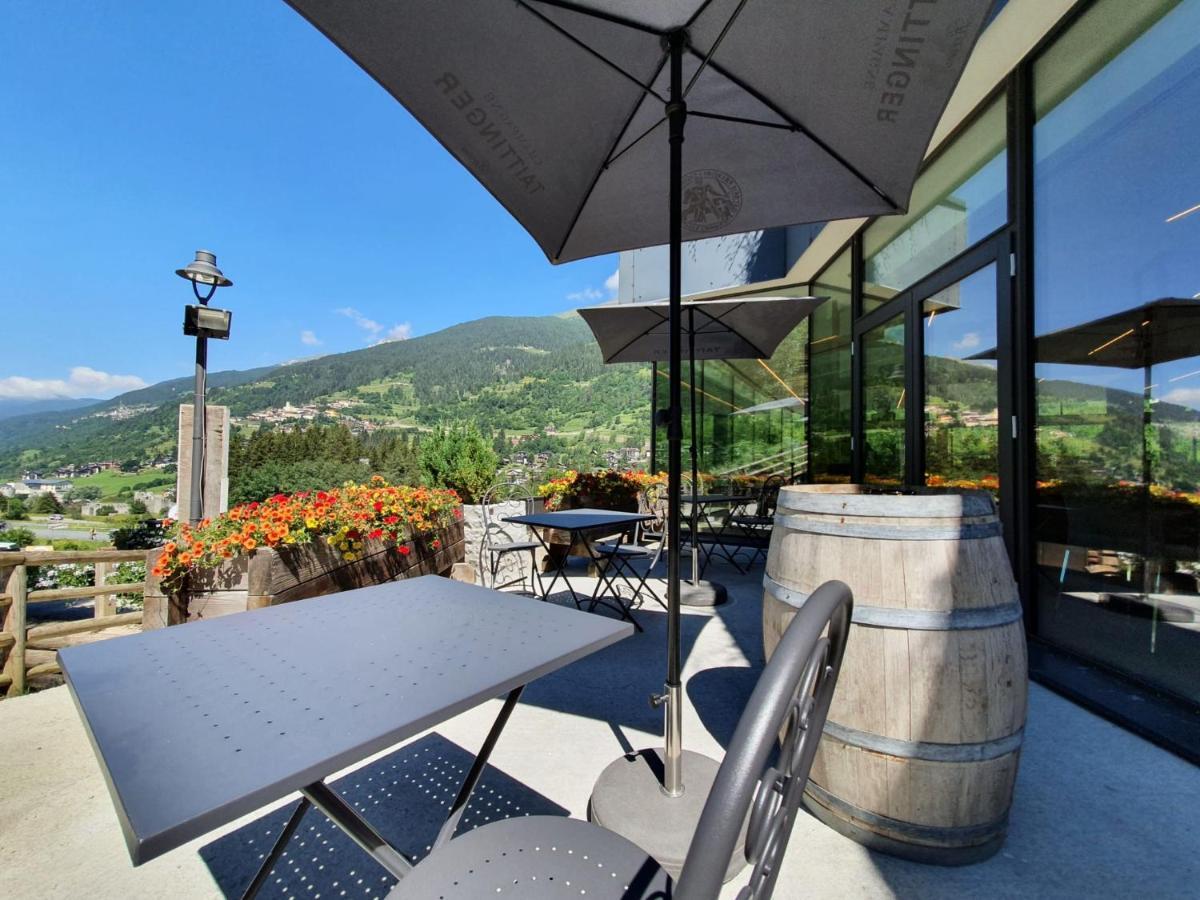 Residence Adamello Resort Ponte Di Legno Exterior foto